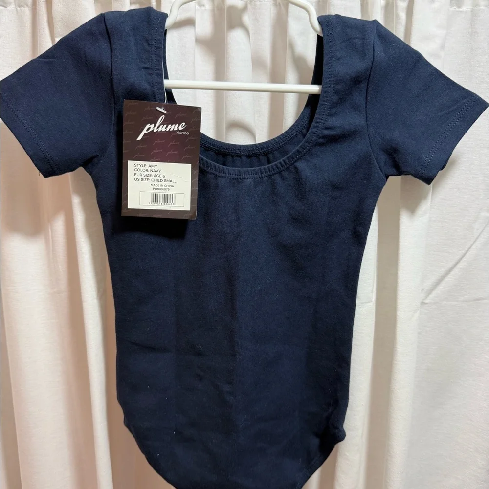 Plume Navy Short-Sleeve Girls Scoop Neck Leotard